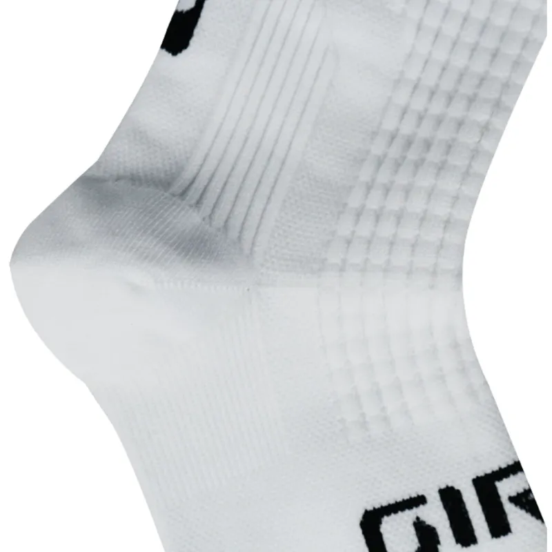 Cuzcare Men Socks Breathable Lightweight Stretchable Compression Running Socks