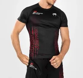 VNMUFC-00234-100 UFC Venum Performance Institute 2.0 Men’s Short-Sleeve Rashguard Compression T-shirt M-L Black Red